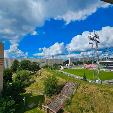 Apartament W Centrum Miasta Z Balkonem Jastrzebie Zdroj Exterior photo