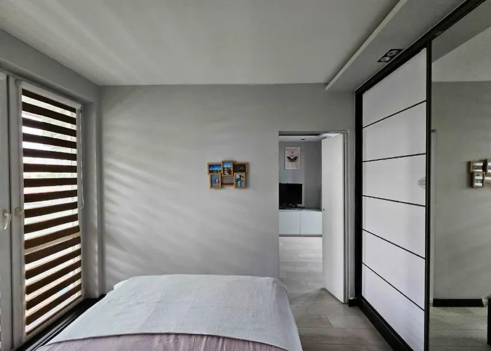 Apartament W Centrum Miasta Z Balkonem